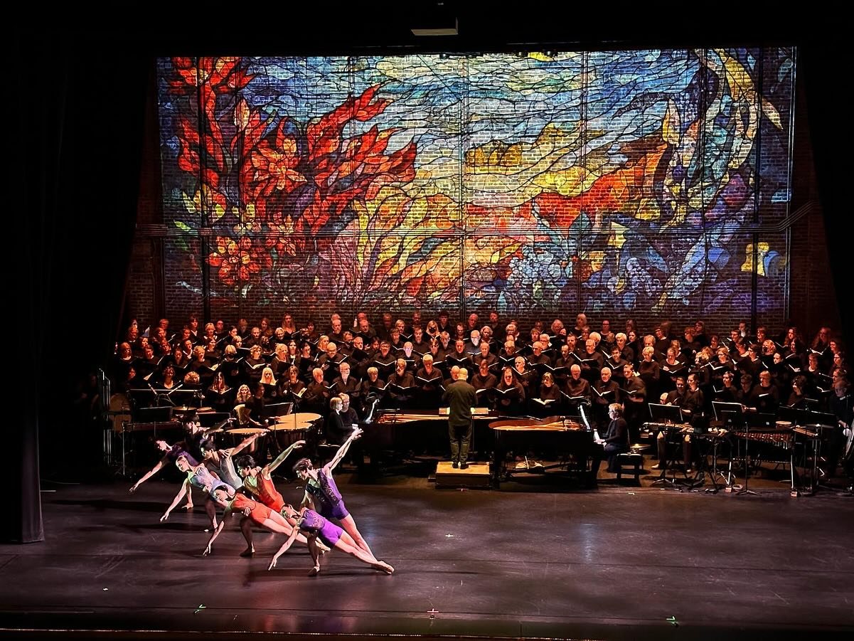 Carmina Burana — projection design