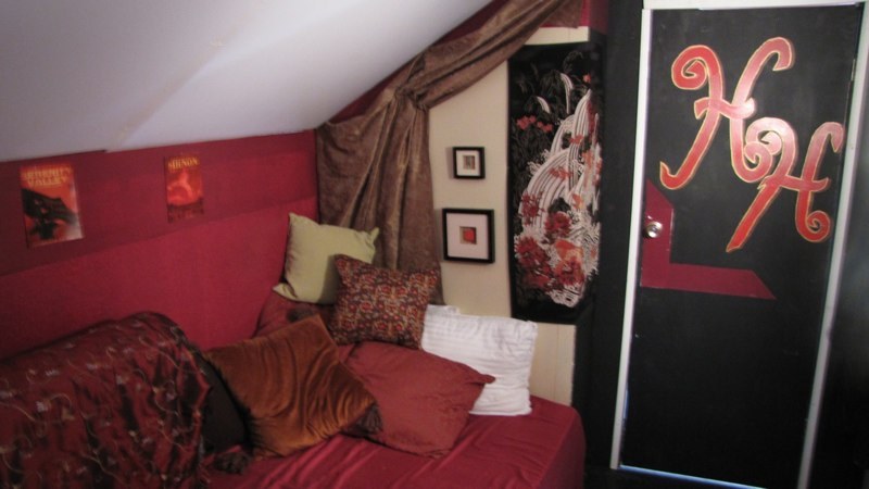Apartment set — additional view
