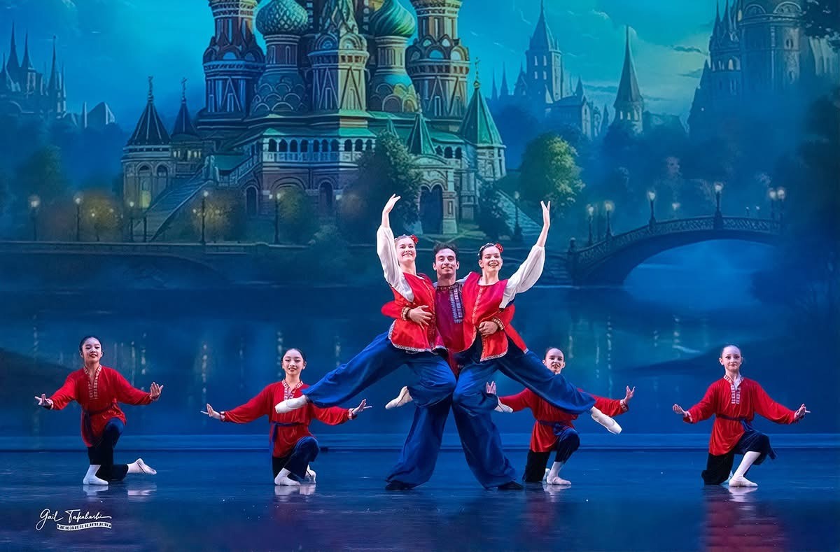 Stage production and projection design photograph